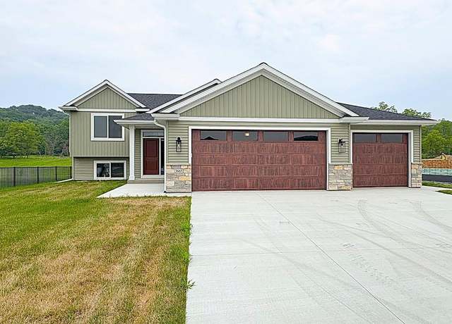 Property at 3665 18th St SE, Rochester, MN 55904, 4 beds, 3 baths