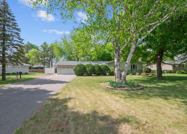 Property at 835 Winona Dr SW, Alexandria, MN 56308, 4 beds, 2 baths