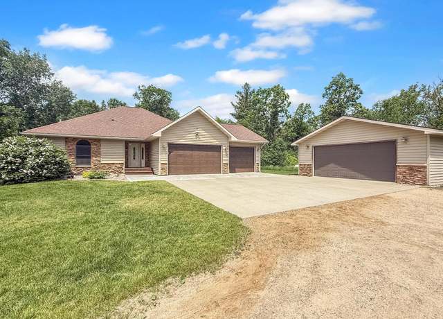 Property at 9699 Oak View Ct NE, Bemidji, MN 56601, 4 beds, 3 baths