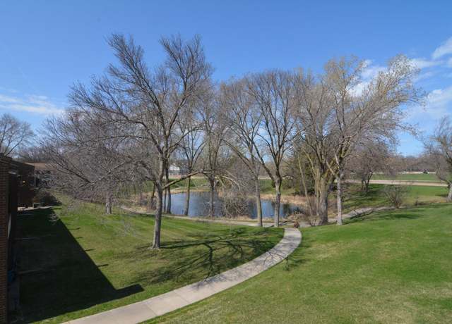 Property at 1534 Millpond Ct, Chaska, MN 55318, 2 beds, 1 bath
