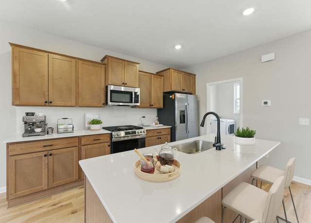 Property at 23168 Willow Dr, Rogers, MN 55374, 3 beds, 3 baths