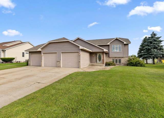 Property at 1305 18th St E, Glencoe, MN 55336, 3 beds, 2 baths