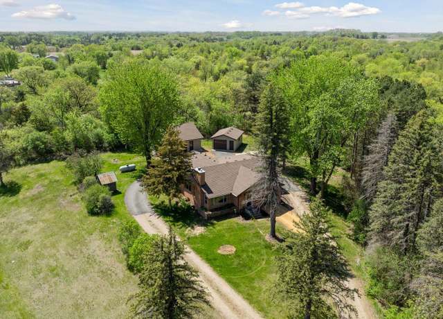 Property at 14530 Jonathan Carver Pkwy, Carver, MN 55315, 4 beds, 3 baths
