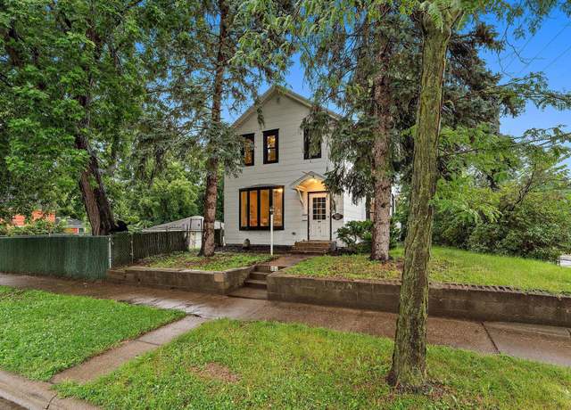 Property at 104 Granite St, Saint Paul, MN 55117, 6 beds, 2 baths