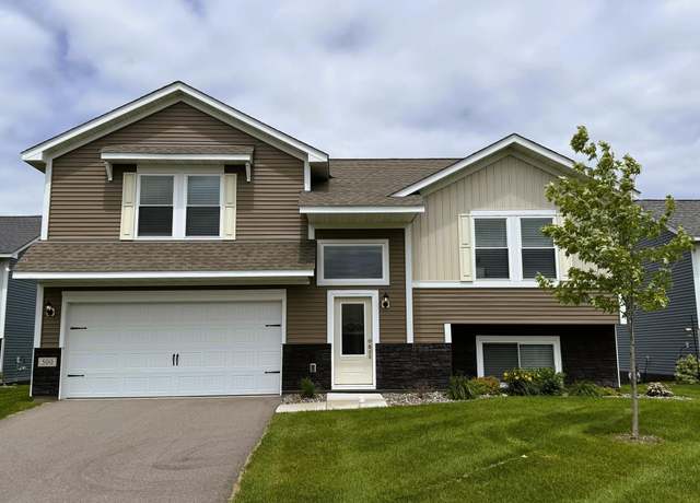 Property at 500 Valley Dr W, Annandale, MN 55302, 4 beds, 3 baths