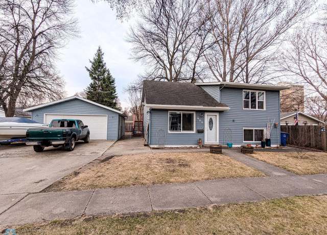 Property at 909 4th Ave N, Moorhead, MN 56560, 3 beds, 2 baths