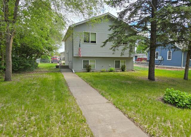 Property at 1320 9th Ave SE, Saint Cloud, MN 56304, 4 beds, 2 baths
