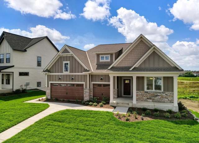 Property at 3824 Thrush St, Shakopee, MN 55379, 3 beds, 3 baths