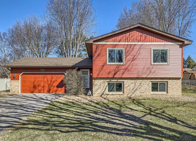 Property at 223 Robin Hood Ln, Circle Pines, MN 55014, 3 beds, 2 baths