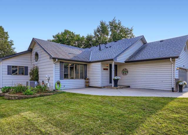 Property at 7774 171st St W, Lakeville, MN 55044, 4 beds, 3 baths