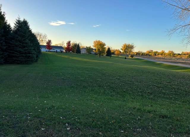 Property at 6007 Rolling Hills Dr SW, Montevideo, MN 56265
