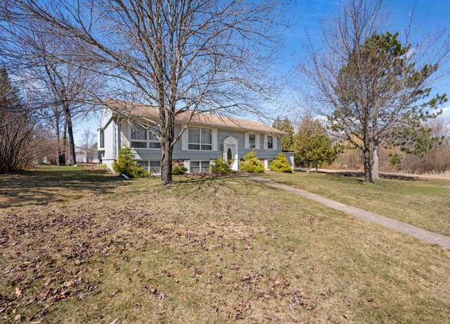 Property at 1601 SE 5th Ave, Grand Rapids, MN 55744, 3 beds, 2 baths