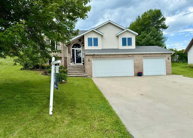 Property at 328 NW 10th St NW, Byron, MN 55920, 4 beds, 2 baths