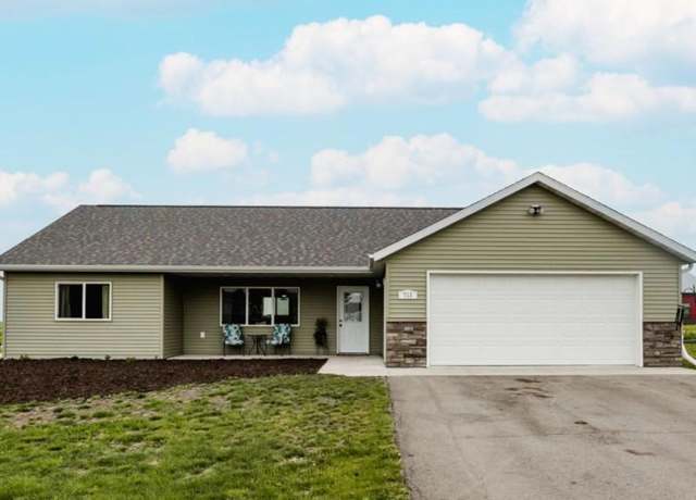 Property at 713 Prairie Wind Ave, Callaway, MN 56521, 3 beds, 2 baths
