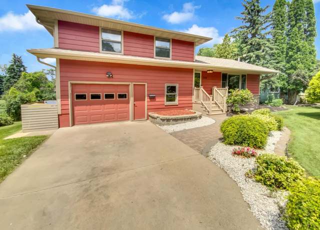 Property at 706 Greenvale Ave W, Northfield, MN 55057, 3 beds, 3 baths