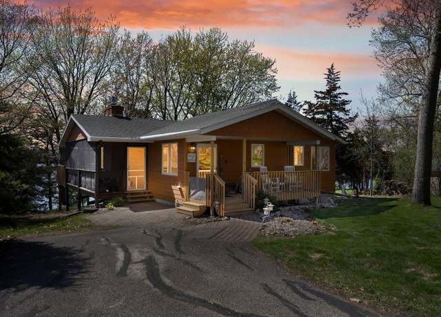 Property at 21589 586th Ave, Litchfield, MN 55355, 3 beds, 3 baths