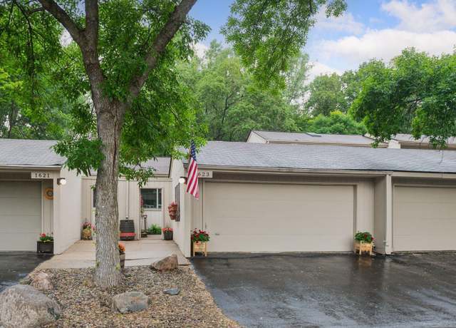 Property at 1623 Black Oaks Pl N, Plymouth, MN 55447, 2 beds, 2 baths