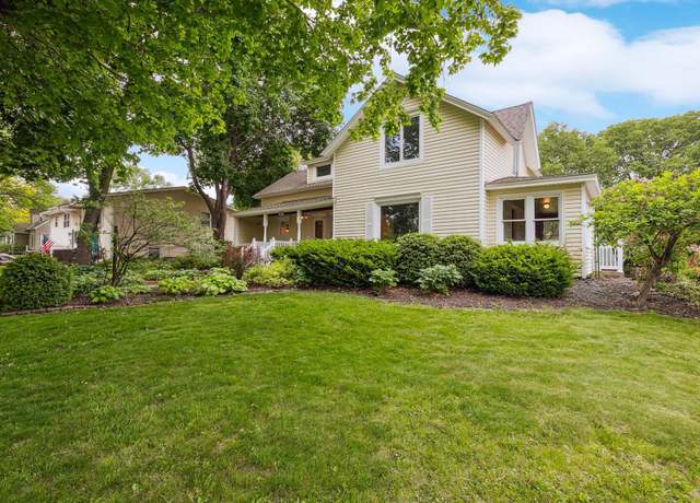 Property at 700 7th St W, Hastings, MN 55033, 4 beds, 2 baths