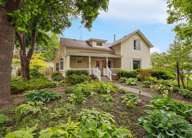 Property at 700 7th St W, Hastings, MN 55033, 4 beds, 2 baths