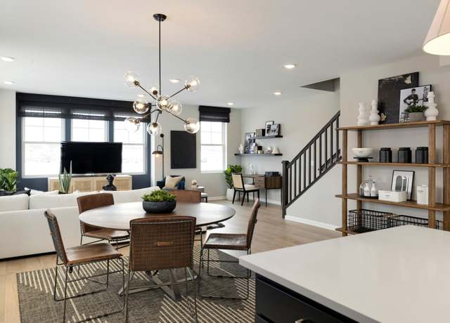 Property at 909 Mount Curve Blvd Unit G, Saint Paul, MN 55116, 3 beds, 4 baths