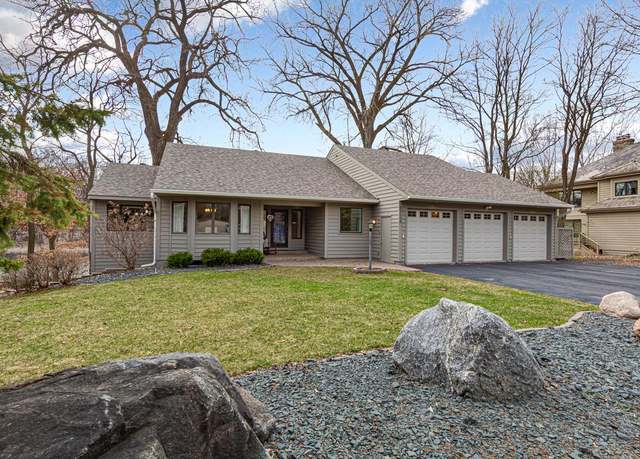 Property at 8728 Walton Pond Cir, Bloomington, MN 55438, 4 beds, 3 baths