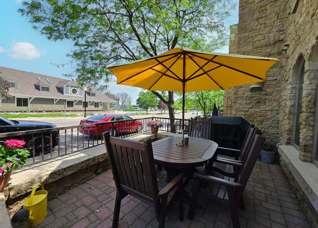Property at 650 Main St N Unit B05, Stillwater, MN 55082, 2 beds, 3 baths