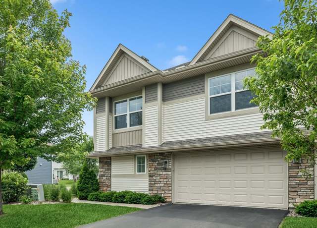 Property at 3292 Lakewood Trl, Woodbury, MN 55129, 3 beds, 3 baths