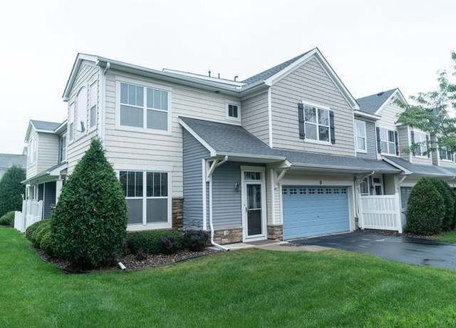 Property at 1952 Commonwealth Blvd #8, Chanhassen, MN 55317, 3 beds, 3 baths
