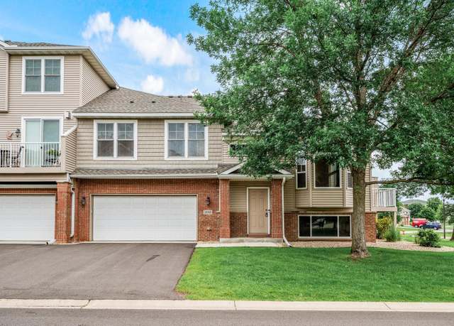 Property at 20060 Heritage Dr, Lakeville, MN 55044, 3 beds, 3 baths