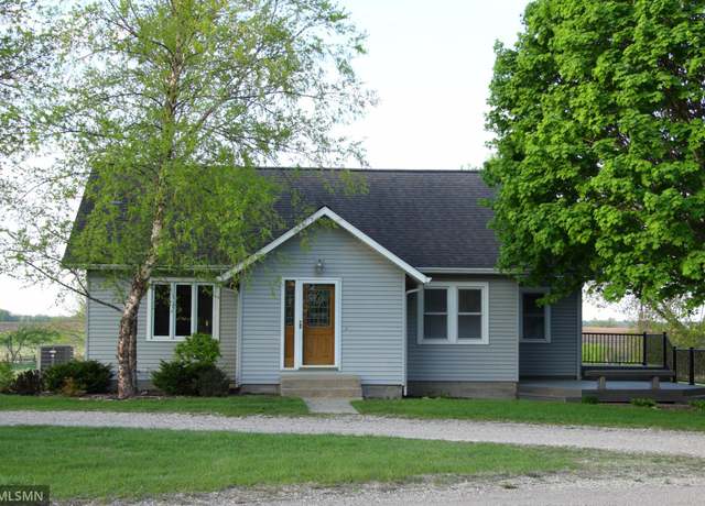 Property at 5501 70th St, Glencoe, MN 55336, 3 beds, 2 baths