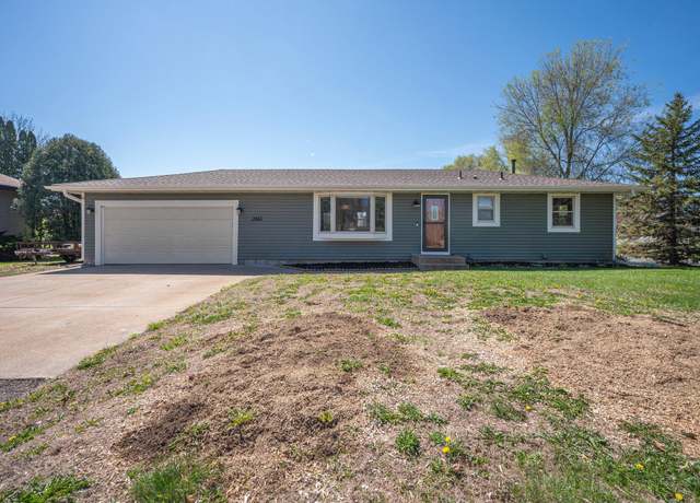 Property at 3442 135th Ave NW, Andover, MN 55304, 3 beds, 2 baths