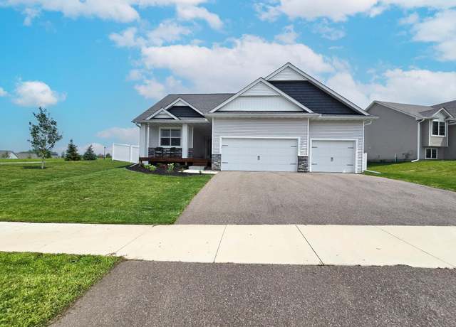 Property at 18528 Hexham Ln, Lakeville, MN 55044, 4 beds, 3 baths