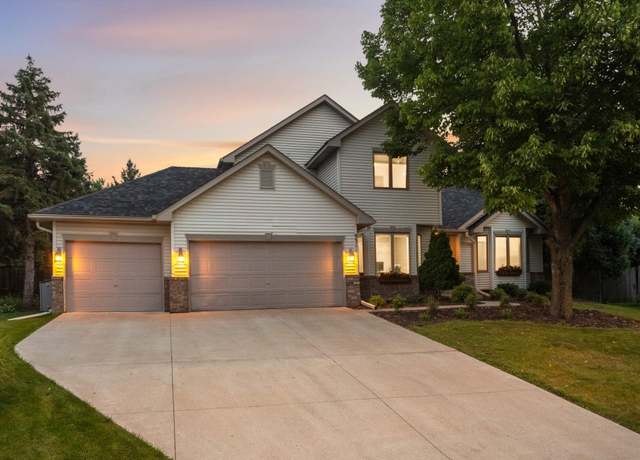 Property at 9311 Kirkwood Ln N, Maple Grove, MN 55369, 4 beds, 3 baths