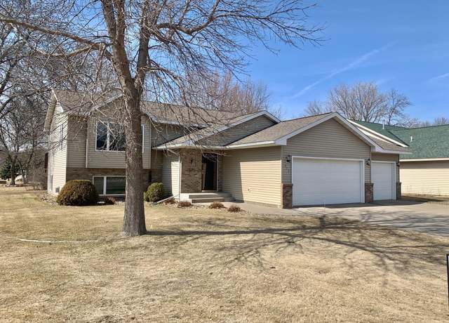 Property at 313 12th Ave S, Cold Spring, MN 56320, 4 beds, 2 baths