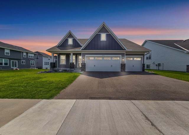 Property at 7376 Crane Dr, Lino Lakes, MN 55038, 4 beds, 4 baths