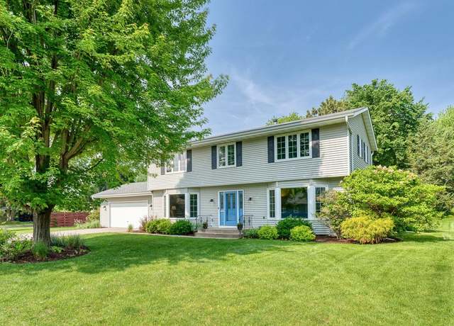 Property at 2161 Theresa St, Mendota Heights, MN 55120, 4 beds, 3 baths