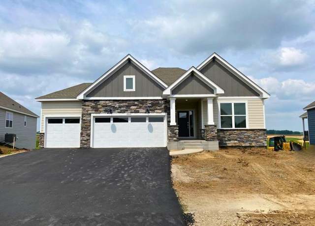 Property at 20071 Gabardine Ln, Lakeville, MN 55044, 3 beds, 2 baths