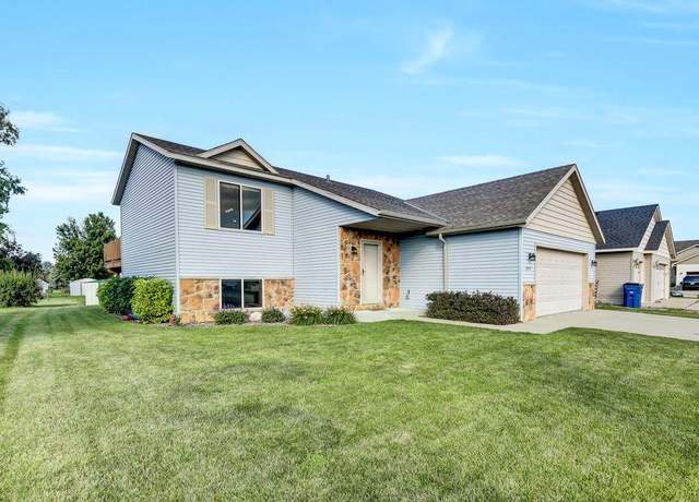 Property at 1012 Sequoia Ave, Saint Cloud, MN 56303, 4 beds, 2 baths