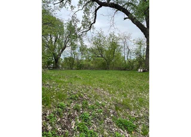 Property at 137 Sims Ave, Saint Paul, MN 55117