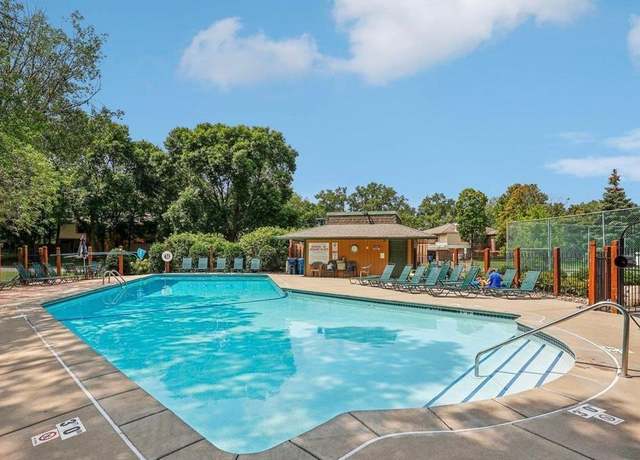 Property at 3720 Independence Ave S #52, Saint Louis Park, MN 55426, 2 beds, 3 baths