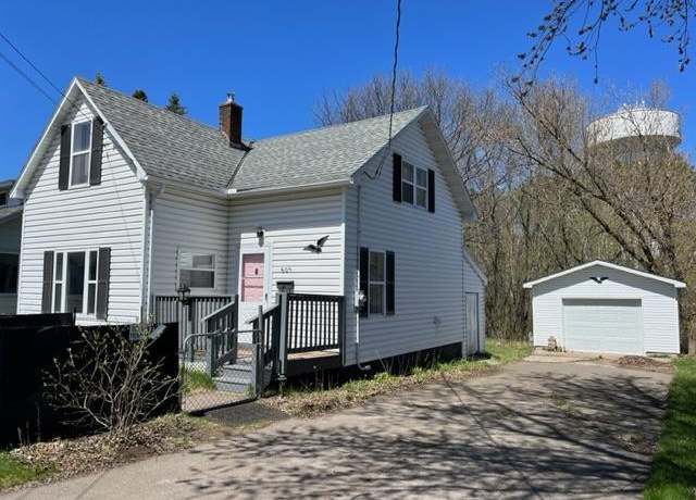 Property at 805 Park Ave, Cloquet, MN 55720, 2 beds, 1 bath
