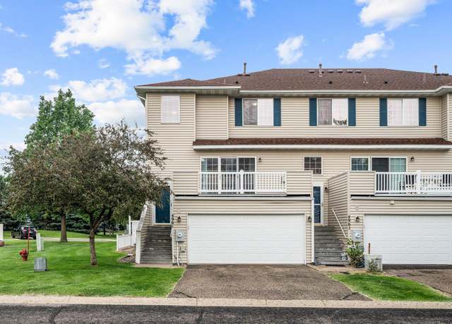 Property at 4961 Grenwich Ave N, Oakdale, MN 55128, 2 beds, 2 baths