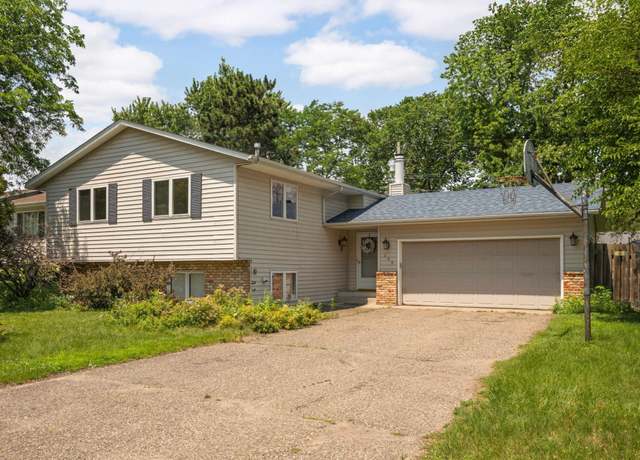 Property at 209 Dennison Ave, Shoreview, MN 55126, 4 beds, 3 baths