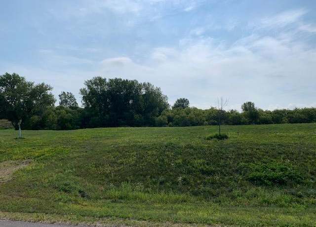 Property at 2906 Serenity Ln NE, Rochester, MN 55906