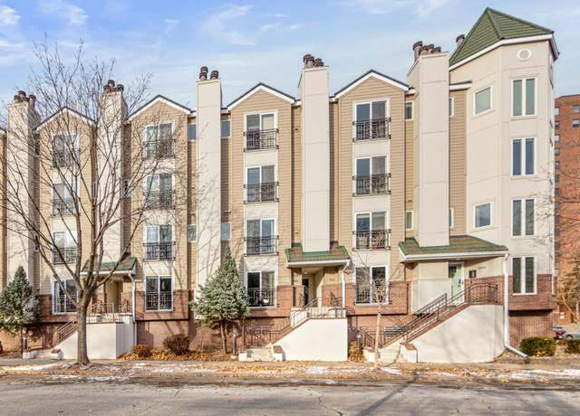 Property at 910 Lincoln Ave Unit B4, Minneapolis, MN 55403, 2 beds, 3 baths