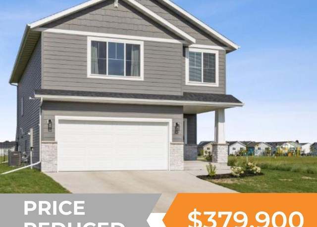 Property at 327 Lionheart Dr, Horace, ND 58047, 3 beds, 3 baths