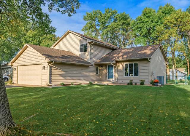 Property at 7095 Wellington Ln N, Maple Grove, MN 55369, 4 beds, 3 baths