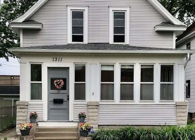 Property at 1311 Monroe St NE, Minneapolis, MN 55413, 3 beds, 1 bath