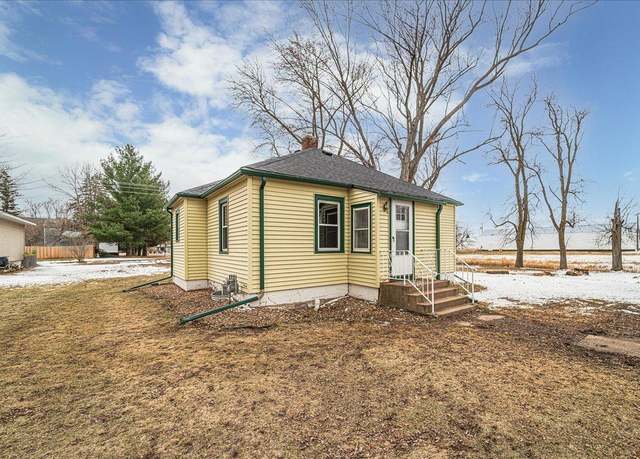 Property at 830 W 3rd St, Rush City, MN 55069, 2 beds, 1 bath