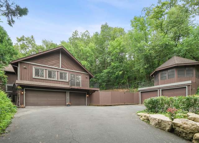 Property at 9001 Poplar Bridge Rd, Bloomington, MN 55437, 4 beds, 3 baths